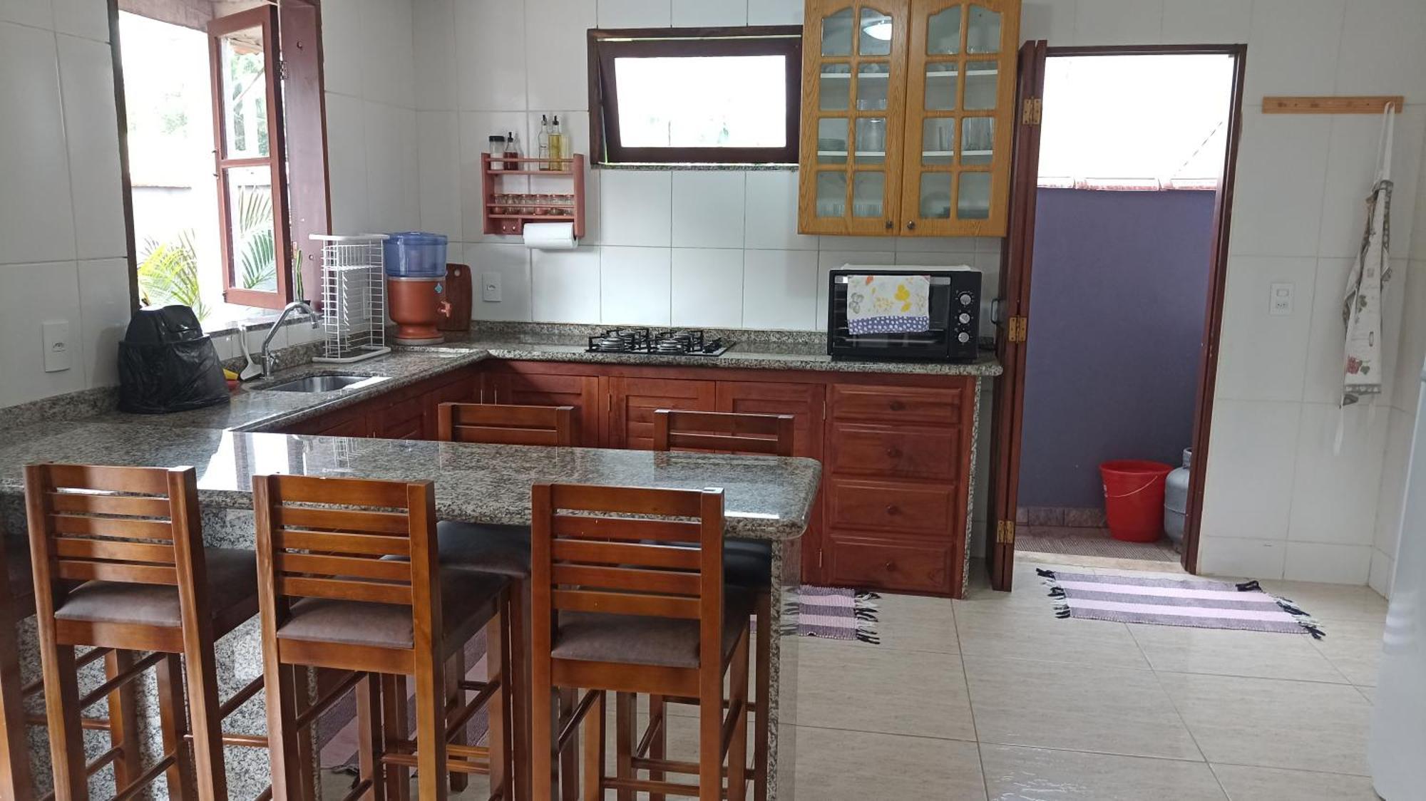 Casa Roxa Com Piscina Em Condominio Araquari Oda fotoğraf